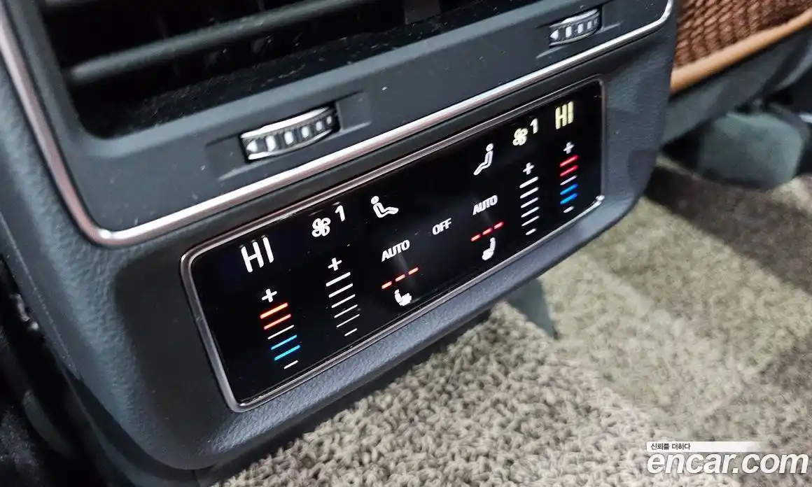 Audi Q7 2021 3.0 Автомат в Москве № 162395, фото 14