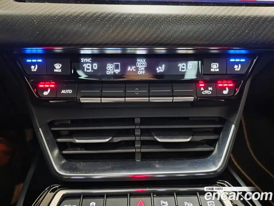 Audi e-tron GT 2023 0.1 Автомат в Москве № 163923, фото 14