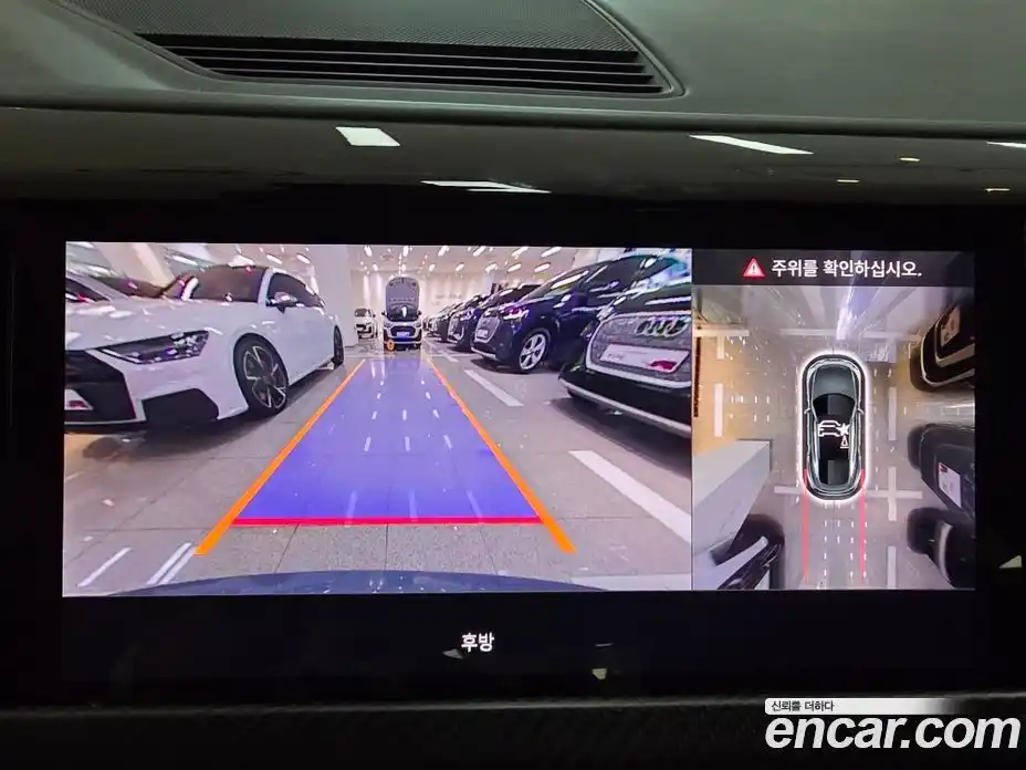 Audi e-tron GT 2023 0.1 Автомат в Москве № 163923, фото 16