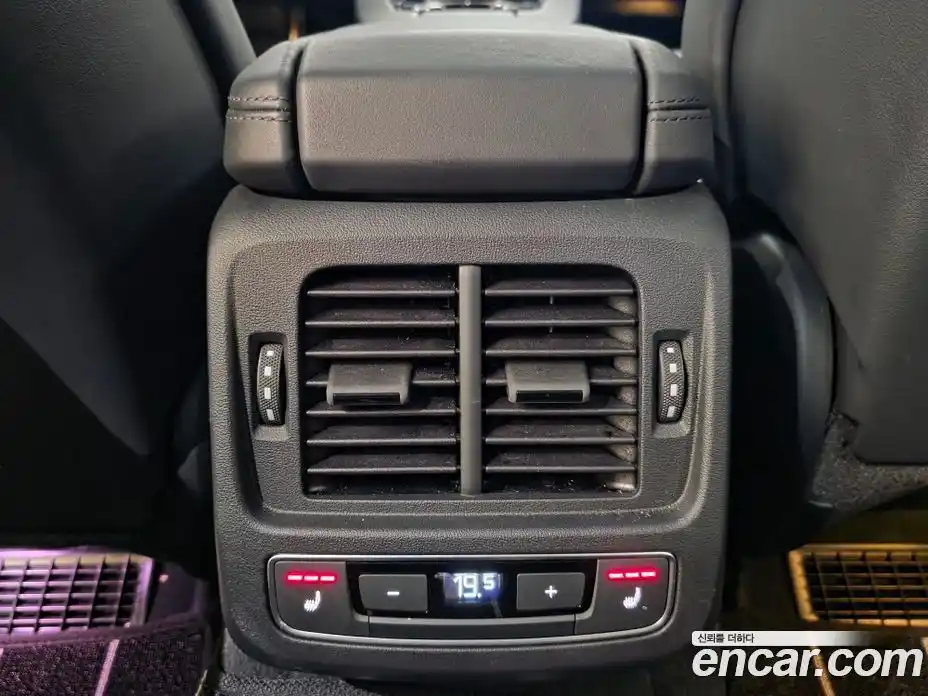 Audi e-tron GT 2023 0.1 Автомат в Москве № 163923, фото 18