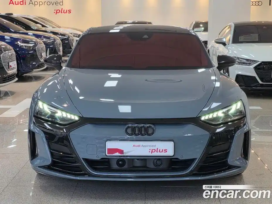 Audi e-tron GT 2023 0.1 Автомат в Москве № 163923, фото 3