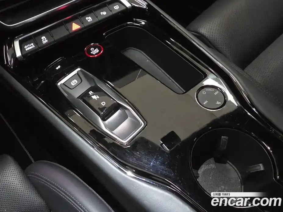 Audi e-tron GT 2023 0.1 Автомат в Москве № 163923, фото 9