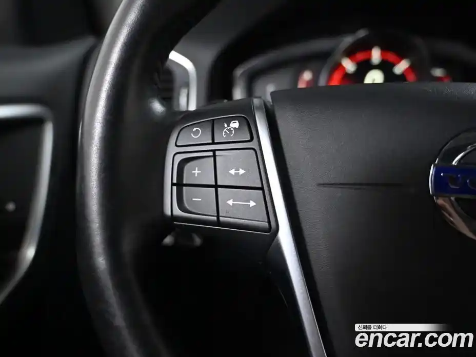 Volvo S60 2018 2.0 Автомат в Москве № 164867, фото 12