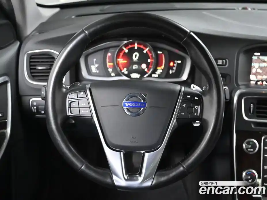 Volvo S60 2018 2.0 Автомат в Москве № 164867, фото 13