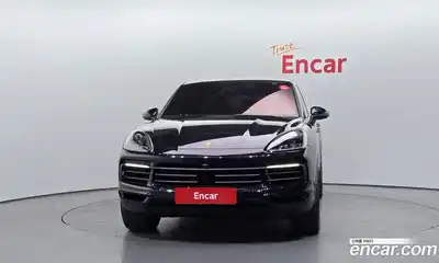 Porsche Cayenne 2022 3.0 Автомат в Москве № 164945, миниатюра 3