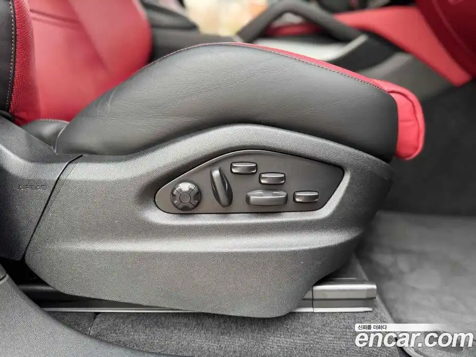 Porsche Cayenne 2024 3.0 Автомат в Москве № 165003, фото 19