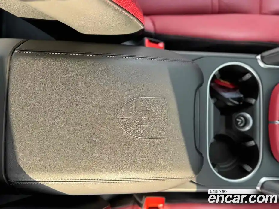 Porsche Cayenne 2024 3.0 Автомат в Москве № 165003, фото 3