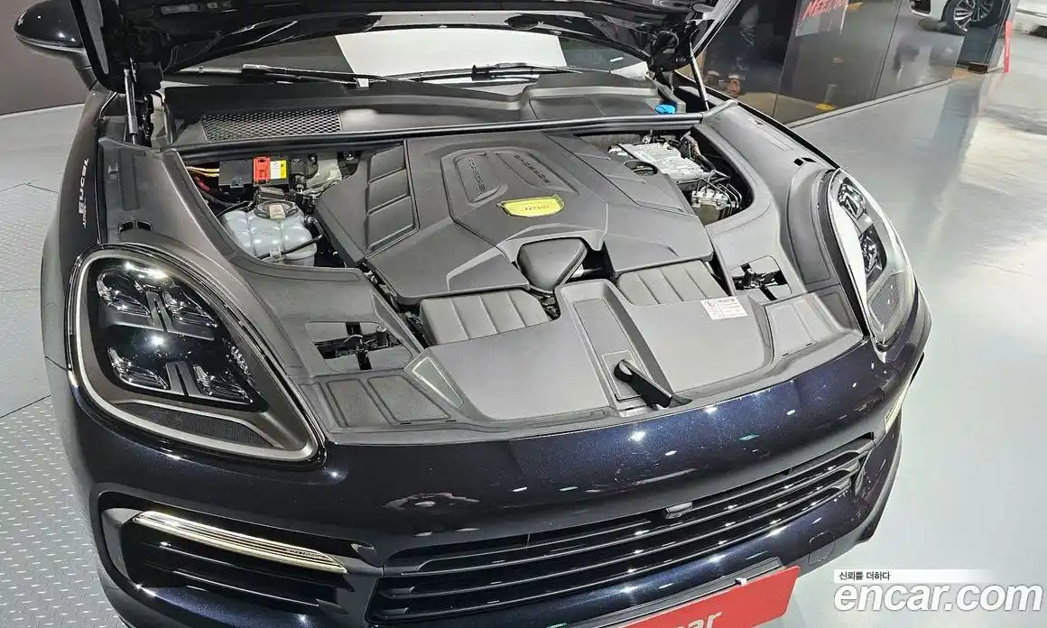 Porsche Cayenne 2021 3.0 Автомат в Москве № 165021, фото 11