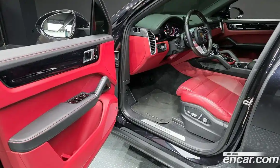 Porsche Cayenne 2021 3.0 Автомат в Москве № 165021, фото 12