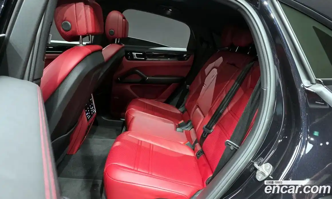 Porsche Cayenne 2021 3.0 Автомат в Москве № 165021, фото 15