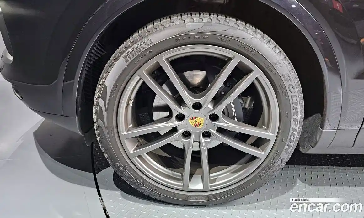 Porsche Cayenne 2021 3.0 Автомат в Москве № 165021, фото 16