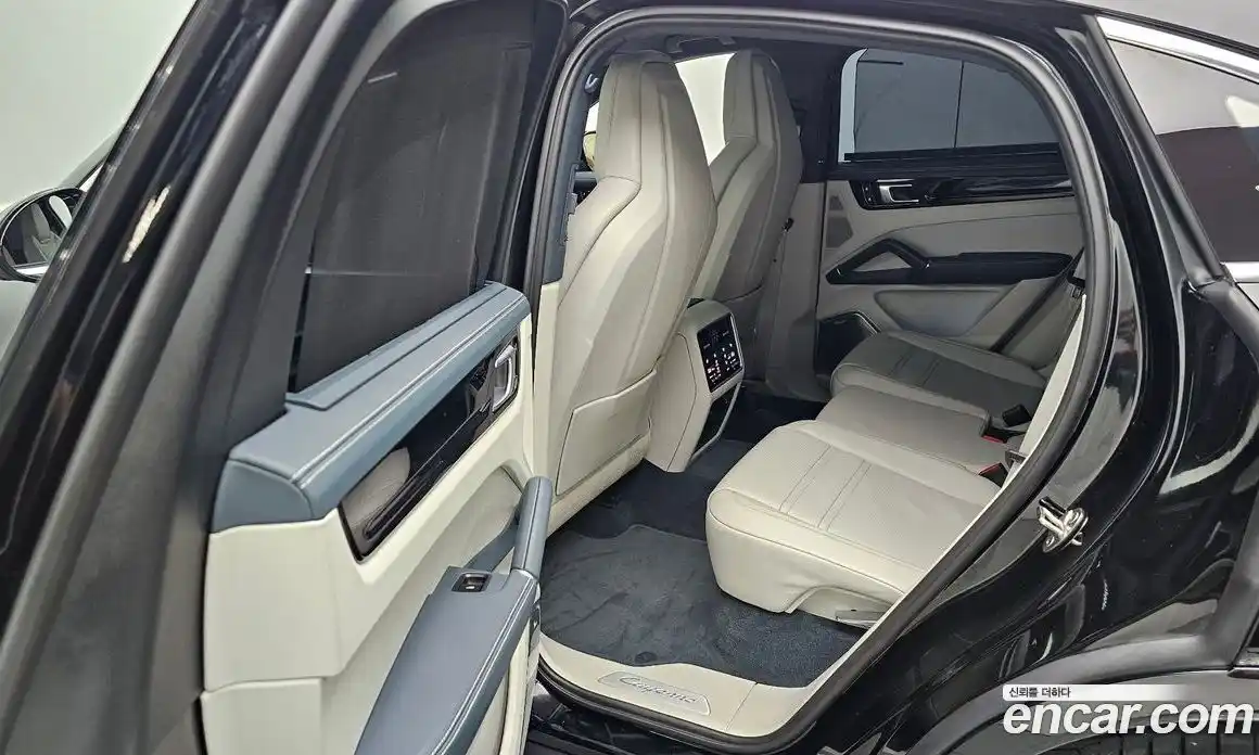 Porsche Cayenne 2020 3.0 Автомат в Москве № 165081, фото 4