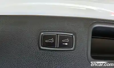 Porsche Macan 2021 2.0 Автомат в Москве № 165318, миниатюра 4