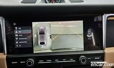 Porsche Macan 2021 2.0 Автомат в Москве № 165318, миниатюра 7