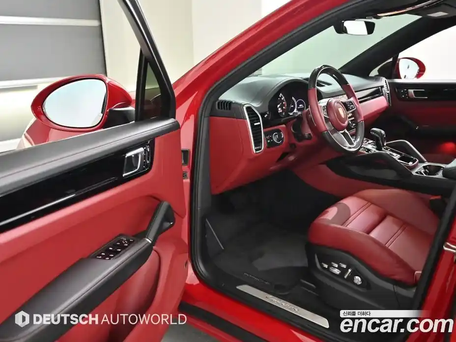 Porsche Cayenne 2021 3.0 Автомат в Москве № 165830, фото 11