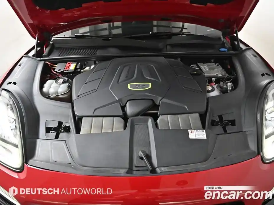 Porsche Cayenne 2021 3.0 Автомат в Москве № 165830, фото 6