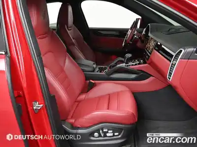Porsche Cayenne 2021 3.0 Автомат в Москве № 165830, миниатюра 10