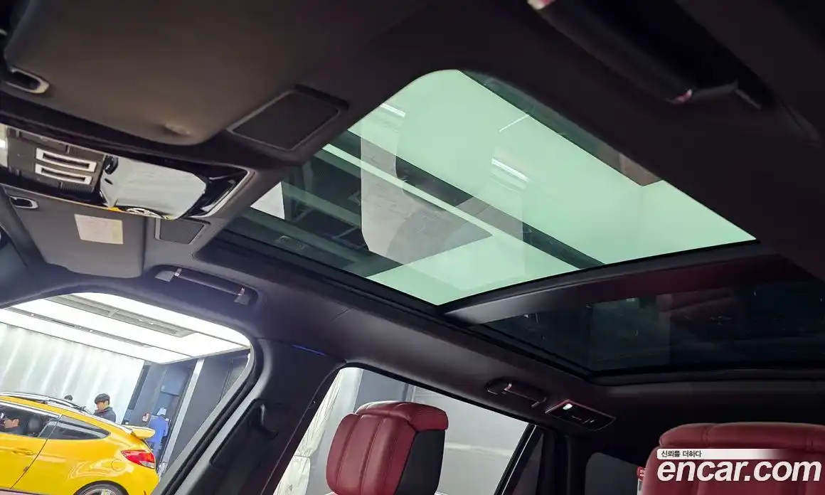 Land Rover Range-Rover 2021 5.0 Автомат в Москве № 166279, фото 18