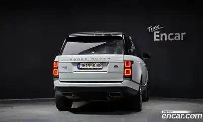 Land Rover Range-Rover 2021 5.0 Автомат в Москве № 166279, миниатюра 4