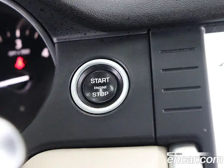 Land Rover Discovery Sport 2017 2.0 Автомат в Москве № 166778, фото 10