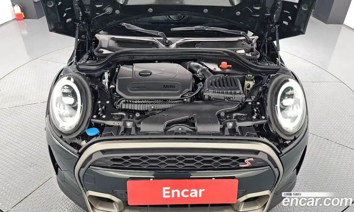 Mini Cooper 2023 2.0 Автомат в Москве № 167049, фото 13