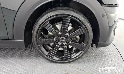 Mini Cooper 2023 2.0 Автомат в Москве № 167049, миниатюра 2