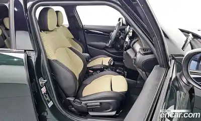 Mini Cooper 2023 2.0 Автомат в Москве № 167049, миниатюра 3