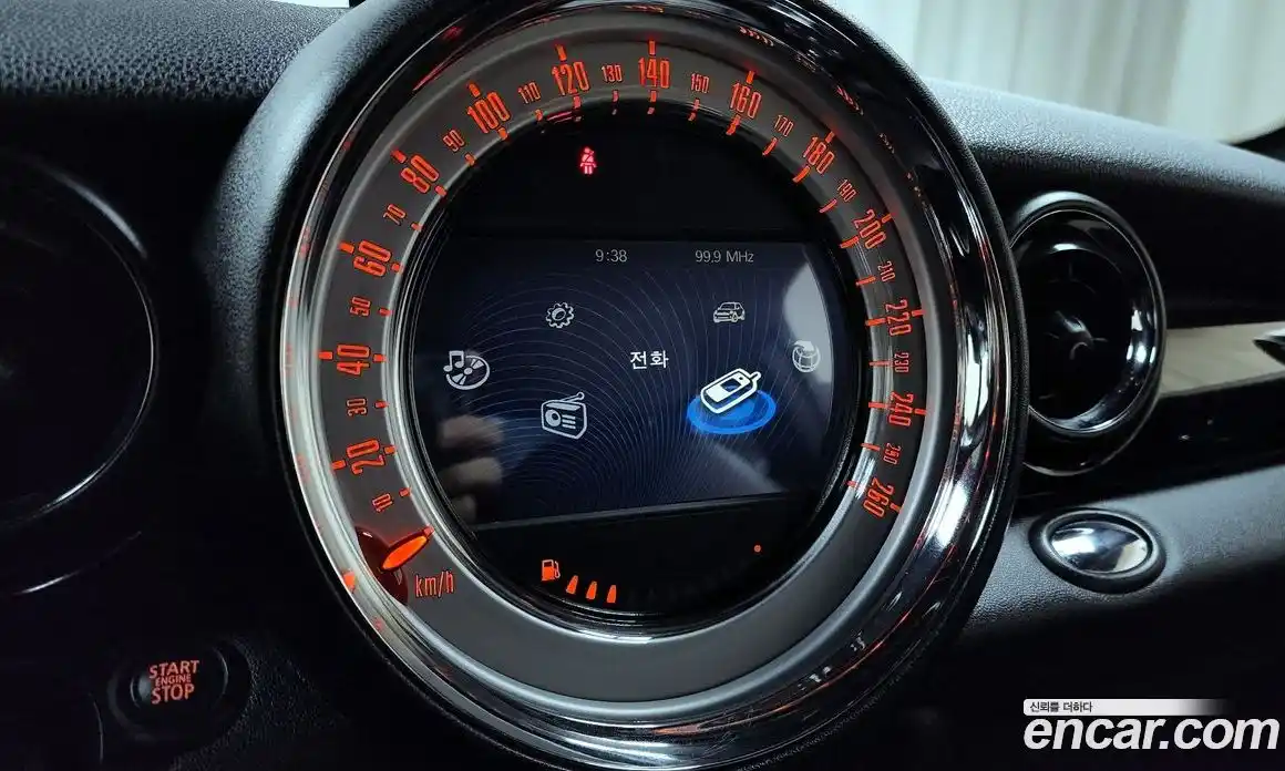 Mini Coupe 2012 1.6 Автомат в Москве № 167307, фото 16