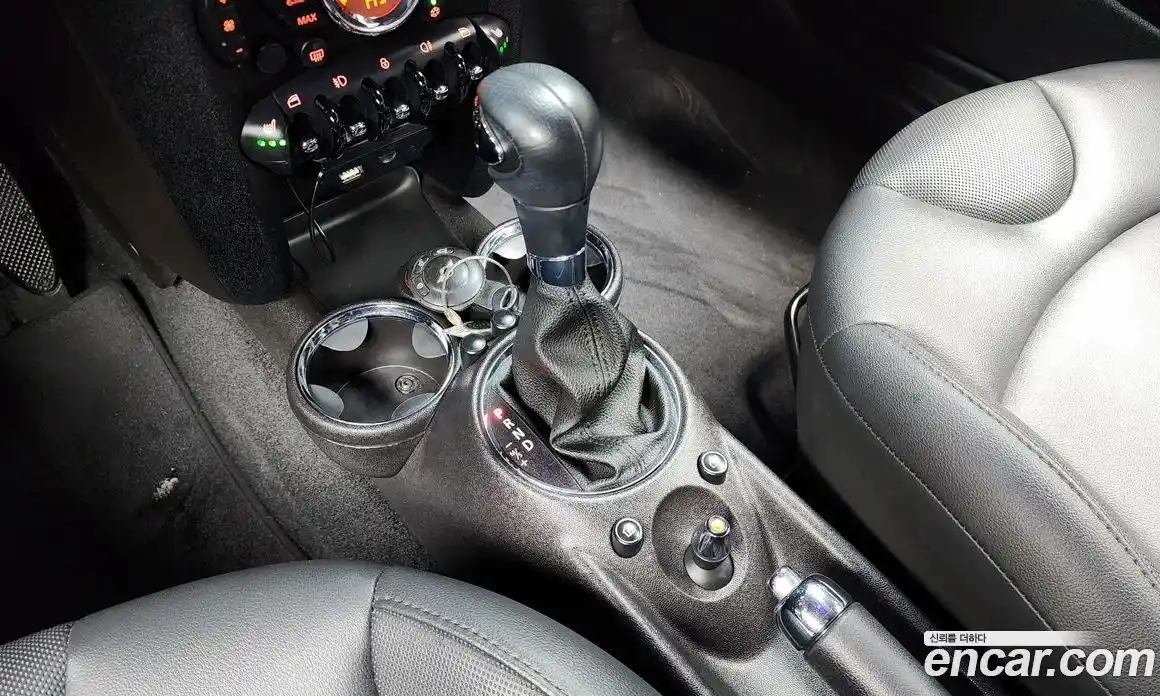 Mini Coupe 2012 1.6 Автомат в Москве № 167307, фото 17