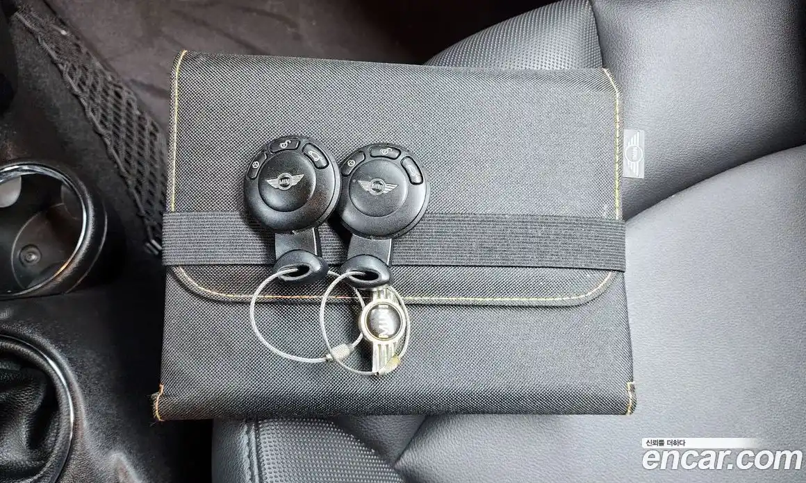 Mini Coupe 2012 1.6 Автомат в Москве № 167307, фото 20