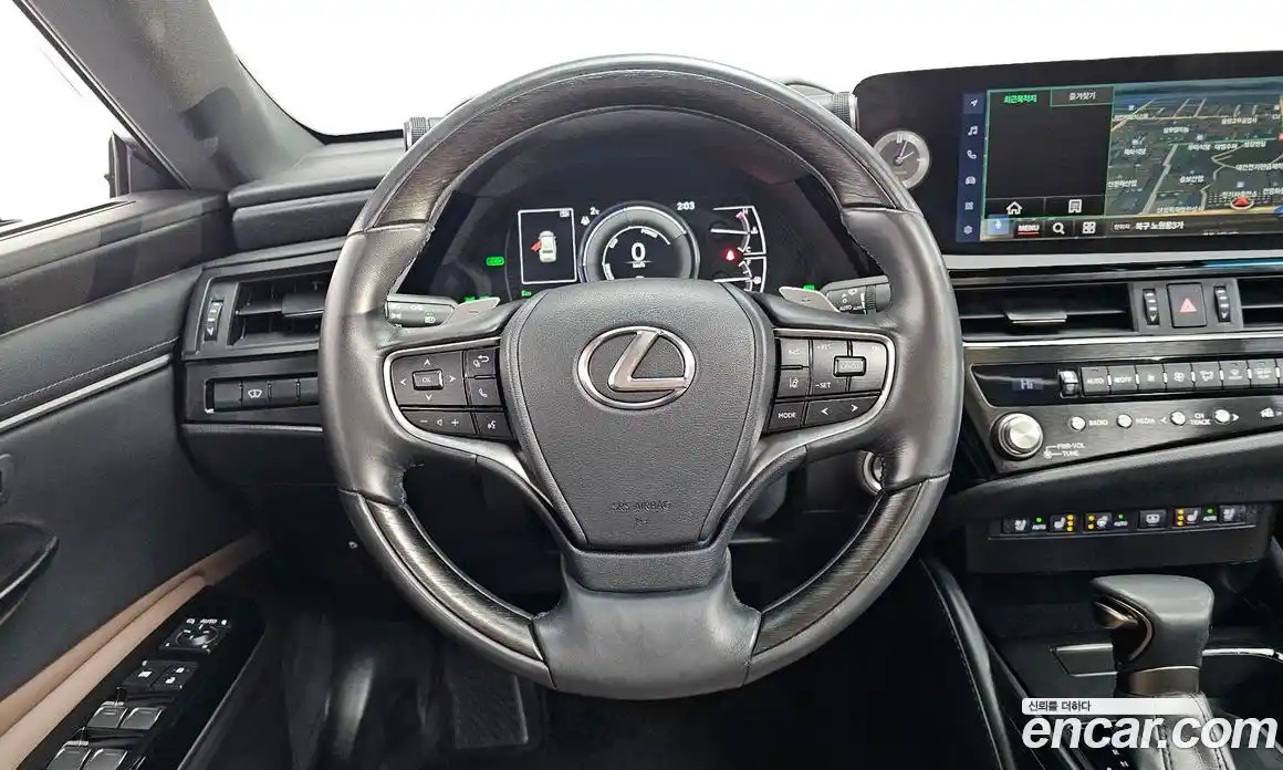 Lexus ES 2024 2.5 Автомат в Москве № 168092, фото 13