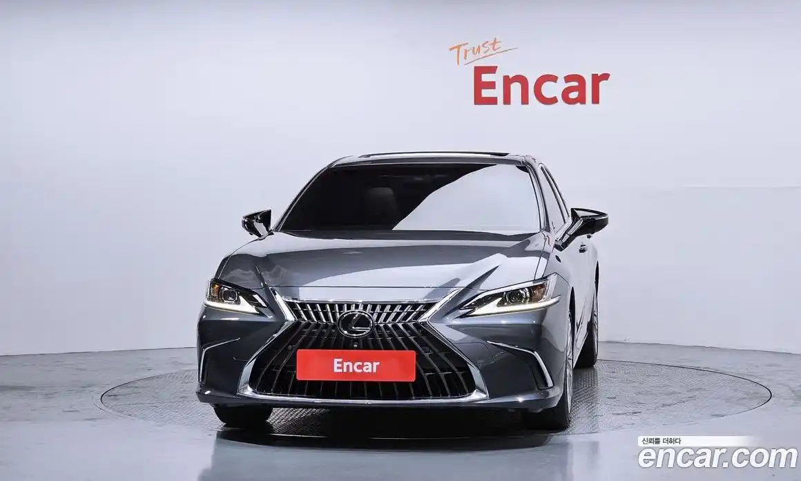 Lexus ES 2024 2.5 Автомат в Москве № 168092, фото 7