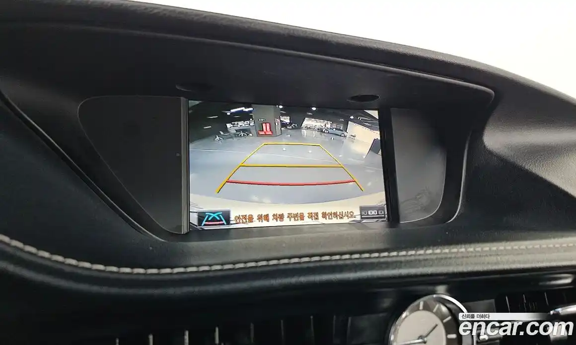 Lexus ES 2016 2.5 Автомат в Москве № 168139, фото 10