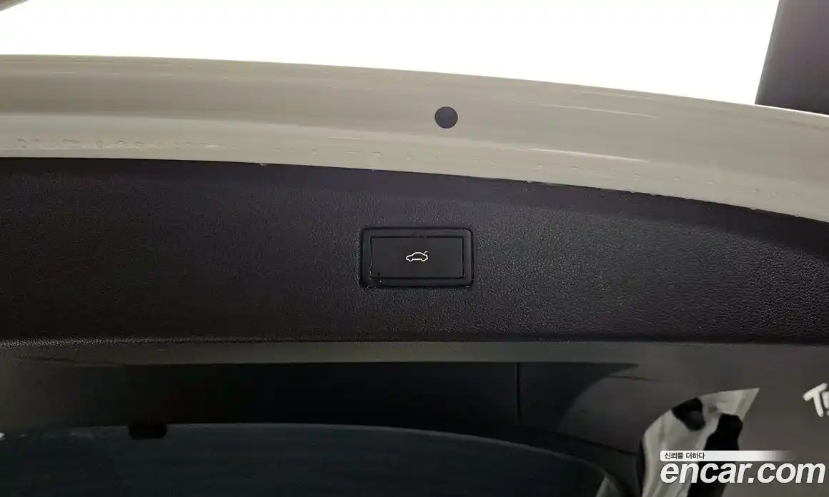 Volkswagen Tiguan 2022 2.0 Автомат в Москве № 168662, фото 20