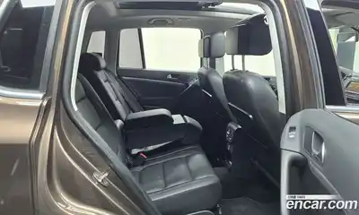 Volkswagen Tiguan 2013 2.0 Автомат в Москве № 168777, миниатюра 10