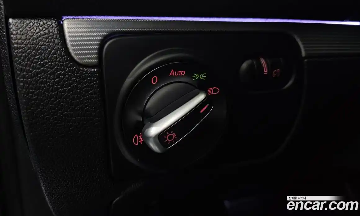 Volkswagen Scirocco 2013 2.0 Автомат в Москве № 168931, фото 16