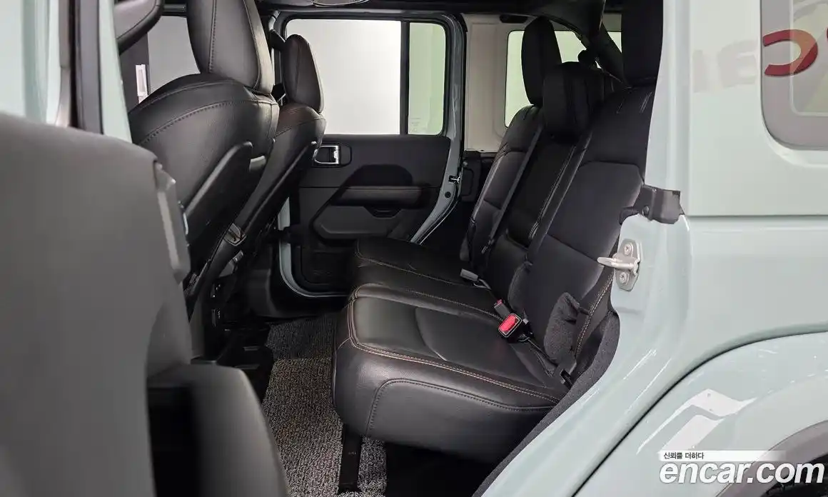 Jeep Wrangler 2024 2.0 Автомат в Москве № 169364, фото 1