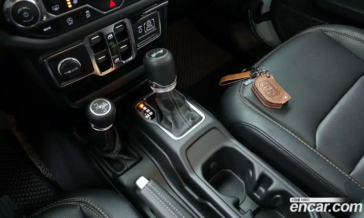 Jeep Wrangler 2024 2.0 Автомат в Москве № 169364, фото 4