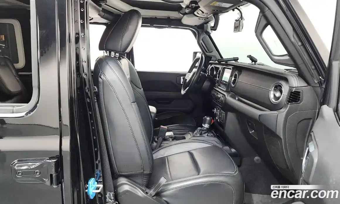 Jeep Wrangler 2022 2.0 Автомат в Москве № 169566, фото 18