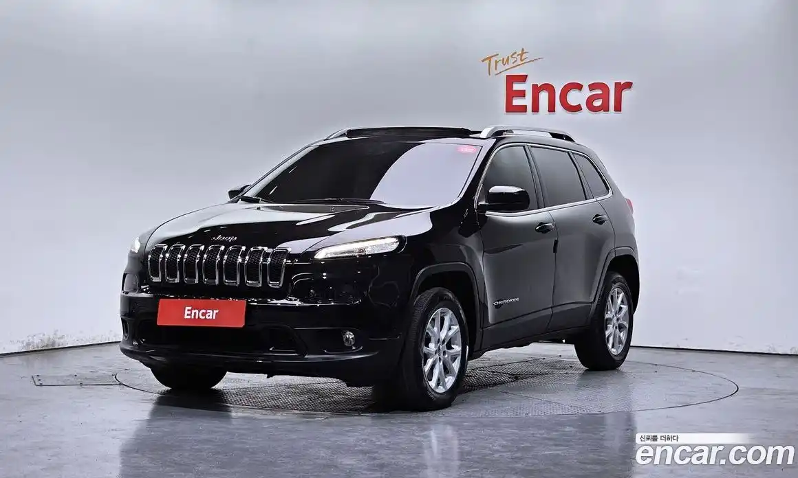Jeep Cherokee 2017 2.4 Автомат в Москве № 169671, фото 1