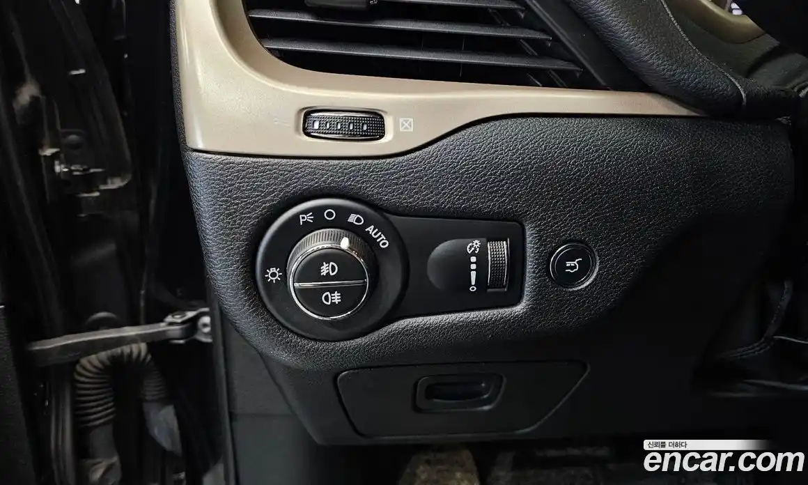 Jeep Cherokee 2017 2.4 Автомат в Москве № 169671, фото 17