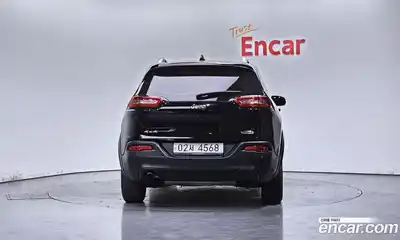 Jeep Cherokee 2017 2.4 Автомат в Москве № 169671, миниатюра 4