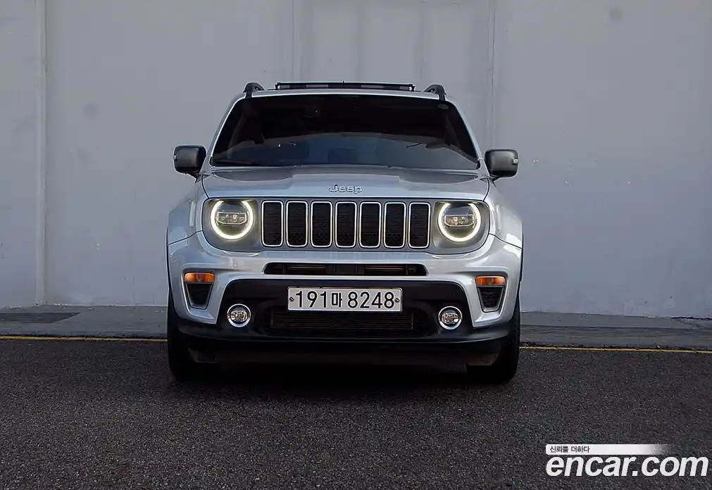 Jeep Renegade 2020 2.4 Автомат в Москве № 169950, фото 1