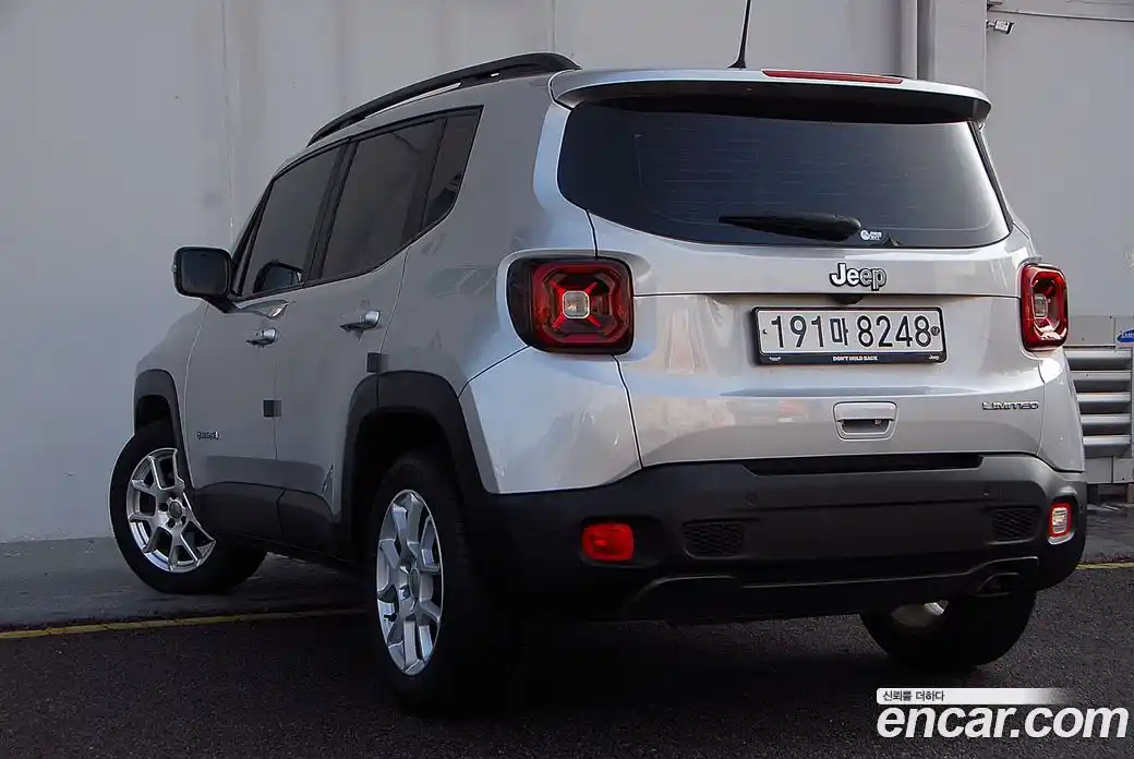 Jeep Renegade 2020 2.4 Автомат в Москве № 169950, фото 7