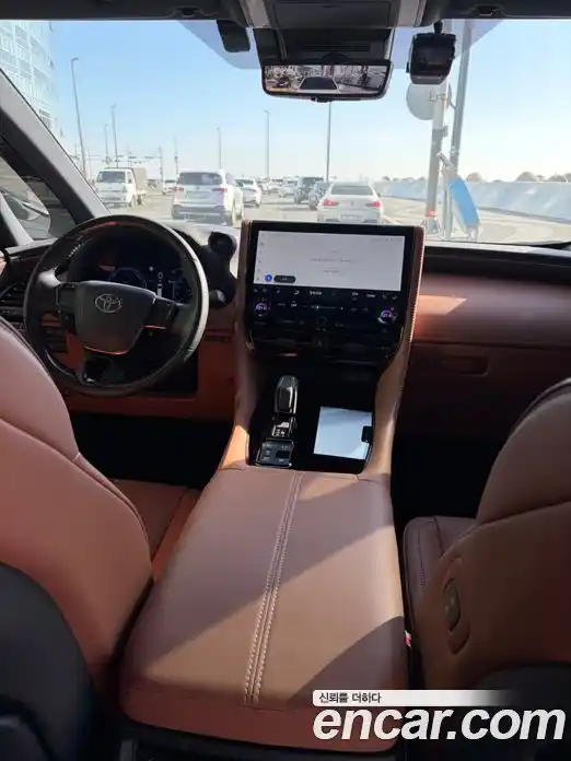 Toyota Alphard 2024 2.5 Вариатор в Москве № 170118, фото 20