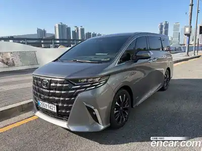 Toyota Alphard 2024 2.5 Вариатор в Москве № 170118, миниатюра 3