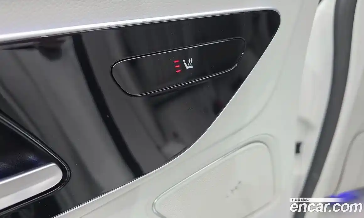 Mercedes-Benz EQE 2024 0.3 Автомат в Москве № 174001, фото 17