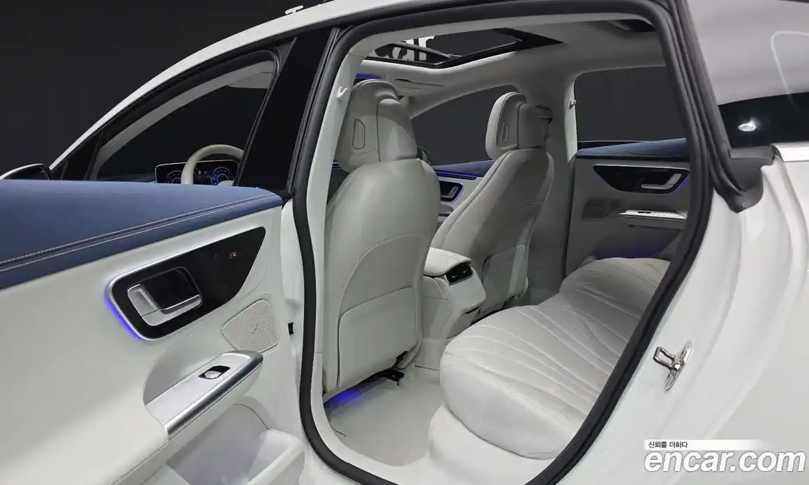 Mercedes-Benz EQE 2024 0.3 Автомат в Москве № 174001, фото 4