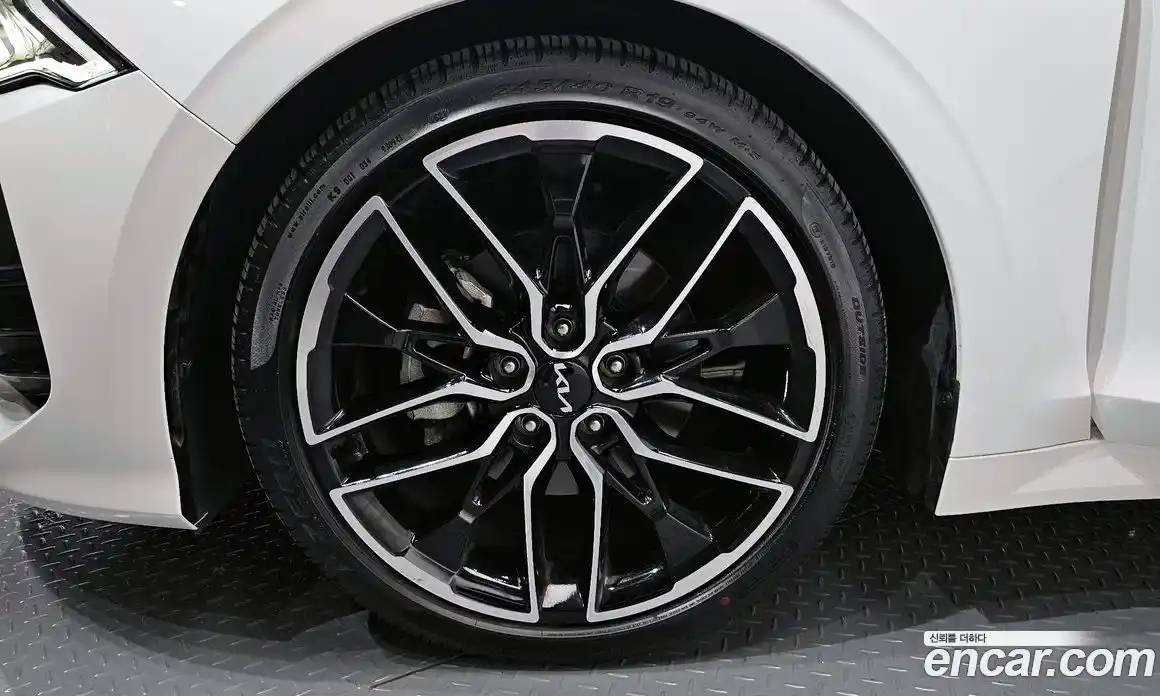 Kia K5 2022 1.6 Автомат в Москве № 1741, фото 6