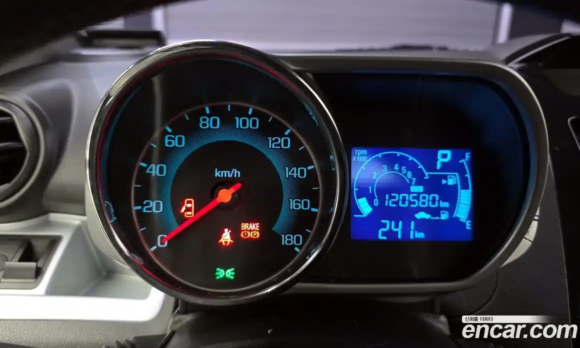 Chevrolet Spark 2014 1.0 Автомат в Москве № 174274, фото 14